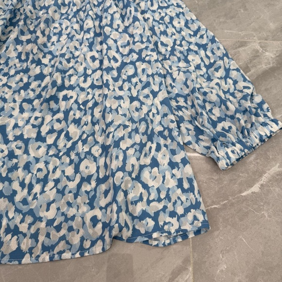 Women’s DG2 By Diane Gilman Off The Shoulder Smocked Leopard Top Plus Size 1X - Picture 8 of 16